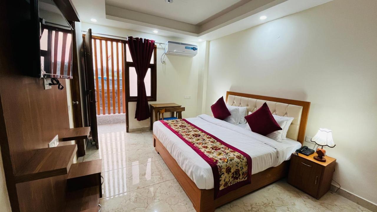 Hotel Areca Inn Noida Extension - Couple Friendly Local Ids Accepted Exterior foto