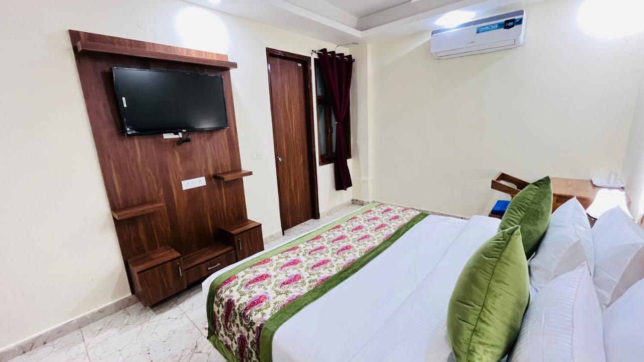 Hotel Areca Inn Noida Extension - Couple Friendly Local Ids Accepted Exterior foto